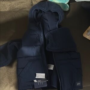 Navy Hooded Puffer Vest